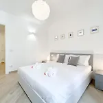 Lusso In Centro Storico - Wifi - Ac Appartamento *