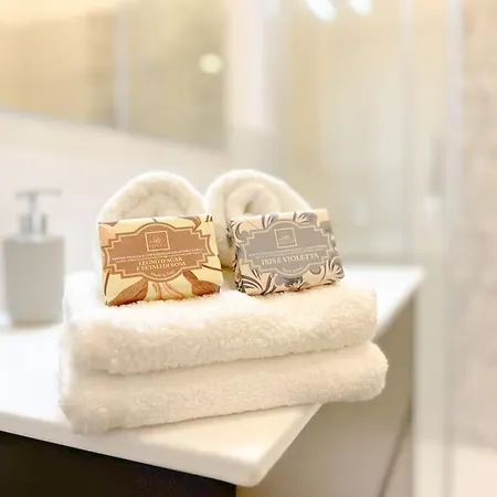 Lusso In Centro Storico - Wifi - Ac Apartament Savona