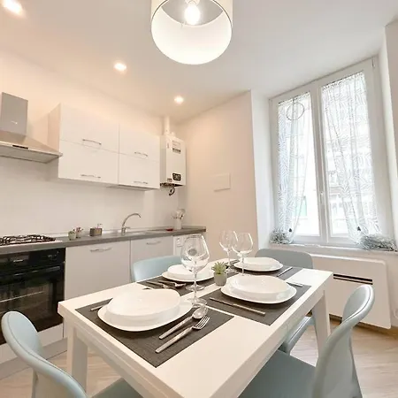 Lusso In Centro Storico - Wifi - Ac * Savona