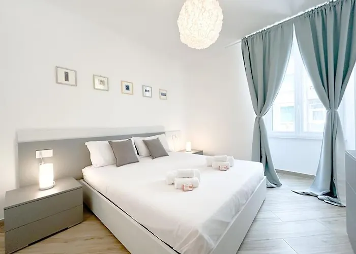 Lusso In Centro Storico - Wifi - Ac Savona