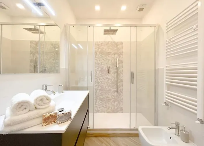 Lusso In Centro Storico - Wifi - Ac Appartement Savona