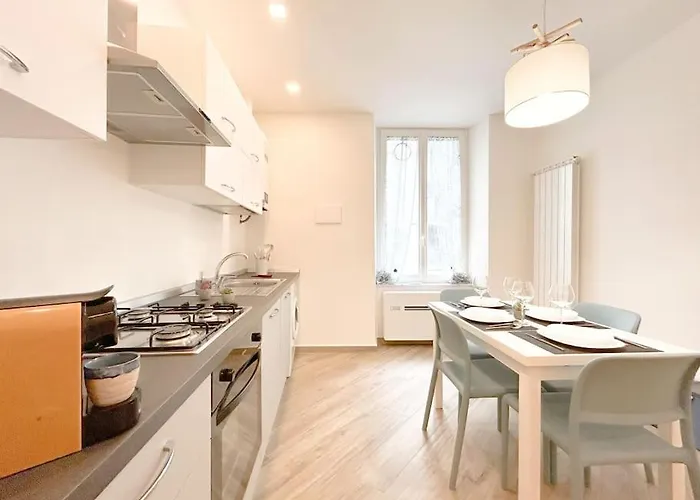 Lusso In Centro Storico - Wifi - Ac Appartement Savona