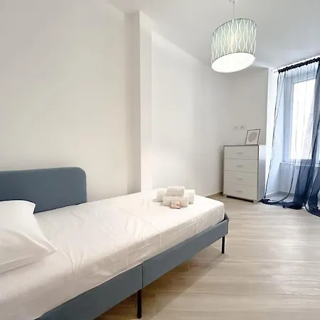 Lusso In Centro Storico - Wifi - Ac Apartman